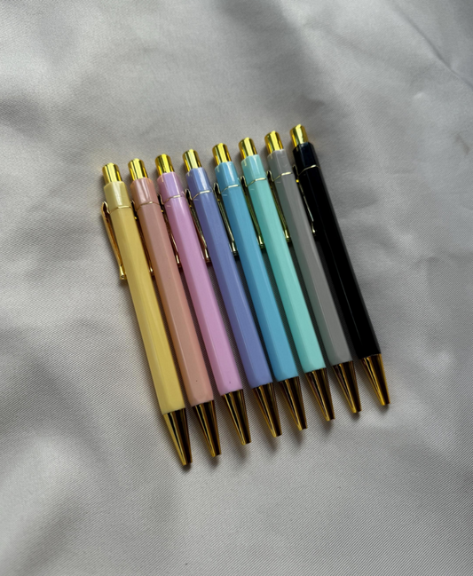 farbenfrohe Kugelschreiber