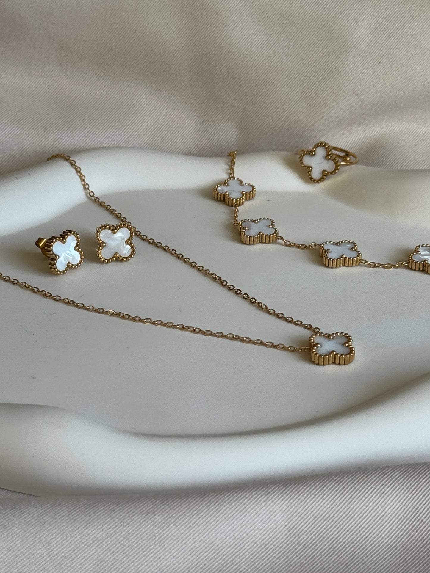 Ring CLASSY CLOVER | PEARL