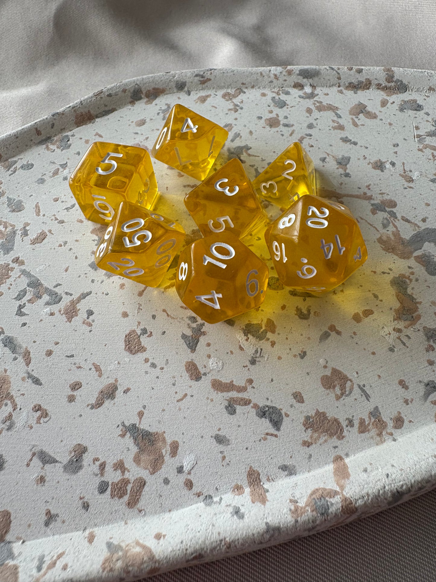 Würfel 7er Set JELLY | GELB