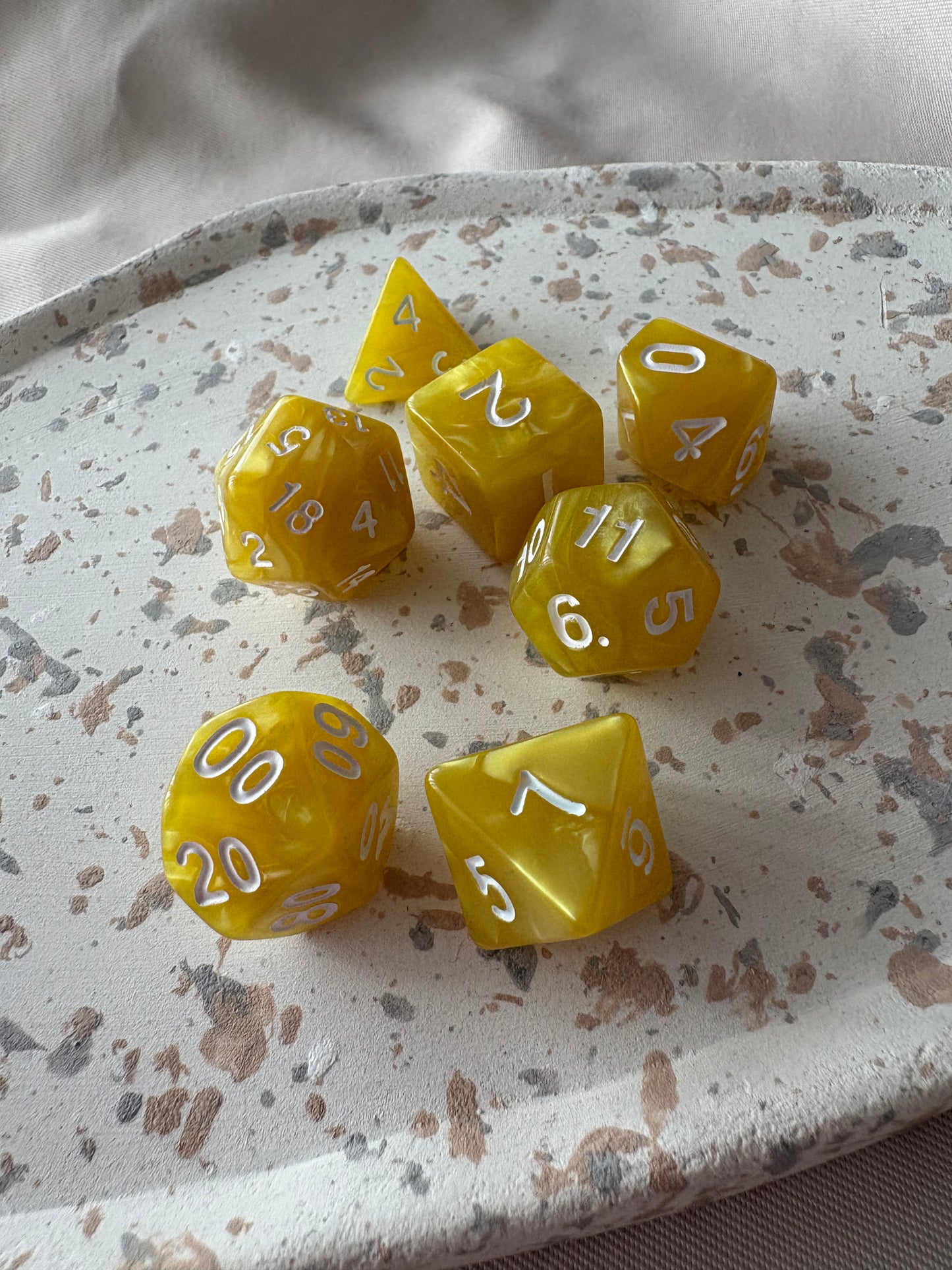 Würfel 7er Set GLOSSY | LEMON