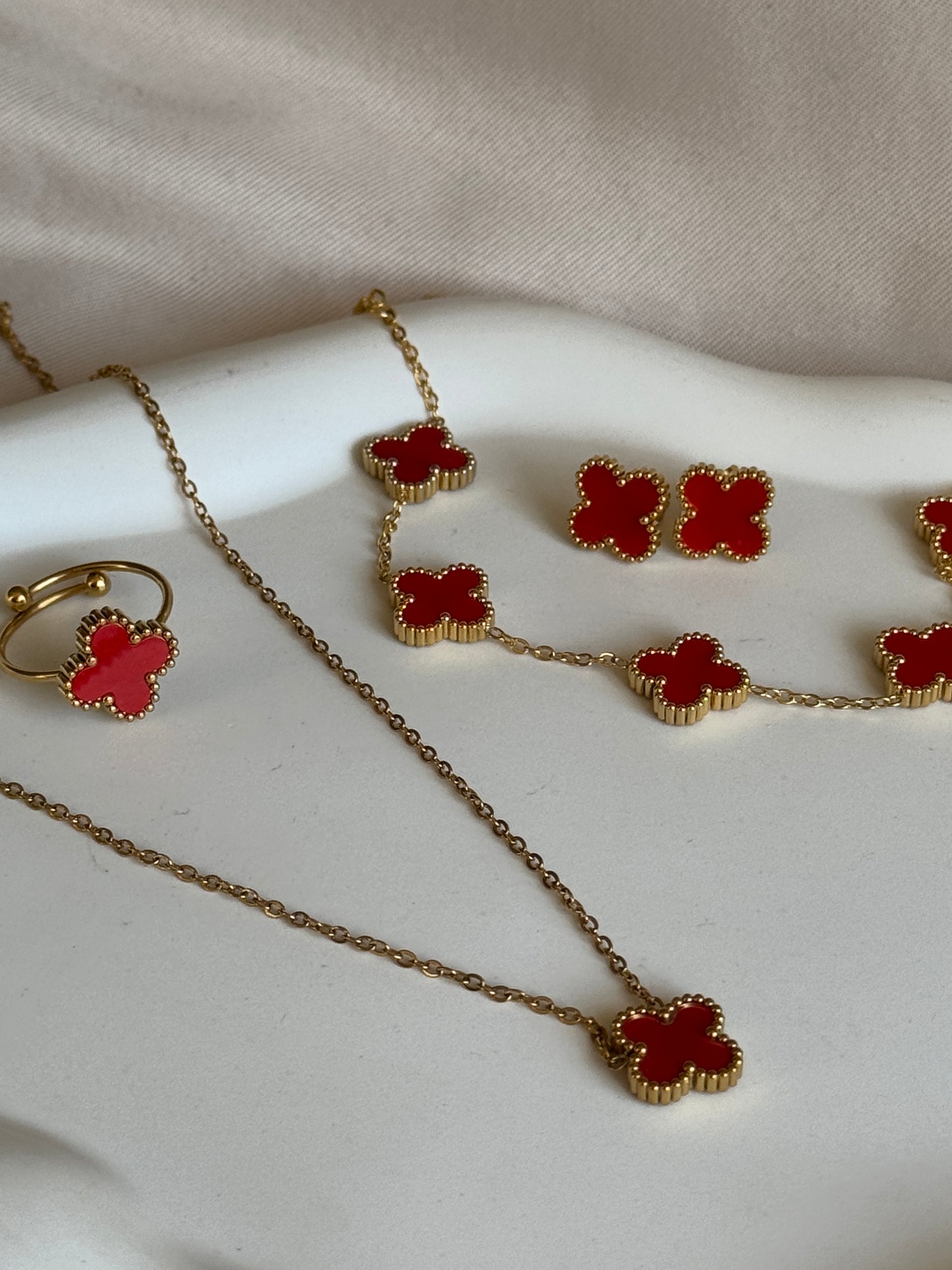 Ring CLASSY CLOVER | RED