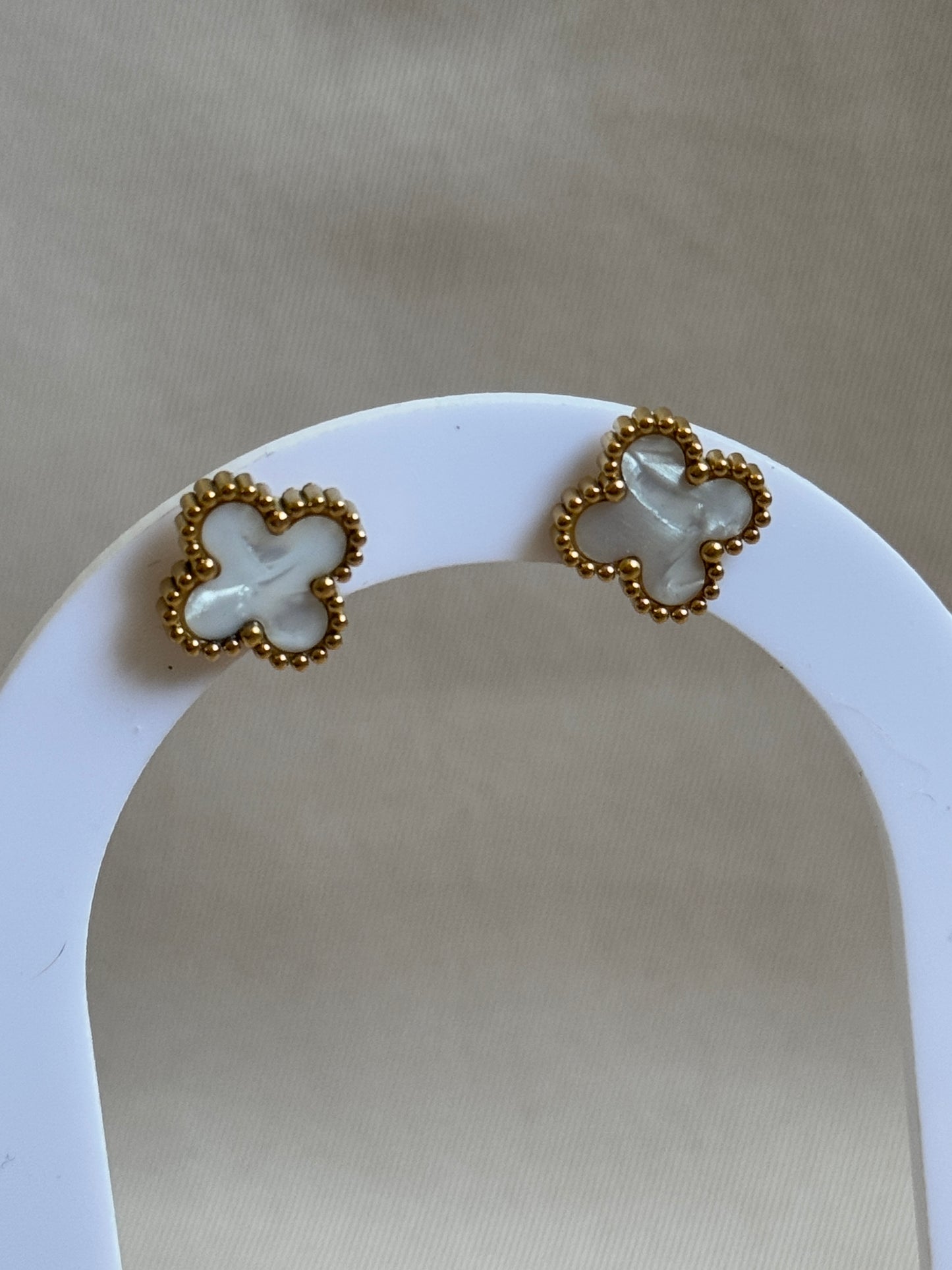 Ohrstecker CLASSY CLOVER | PEARL