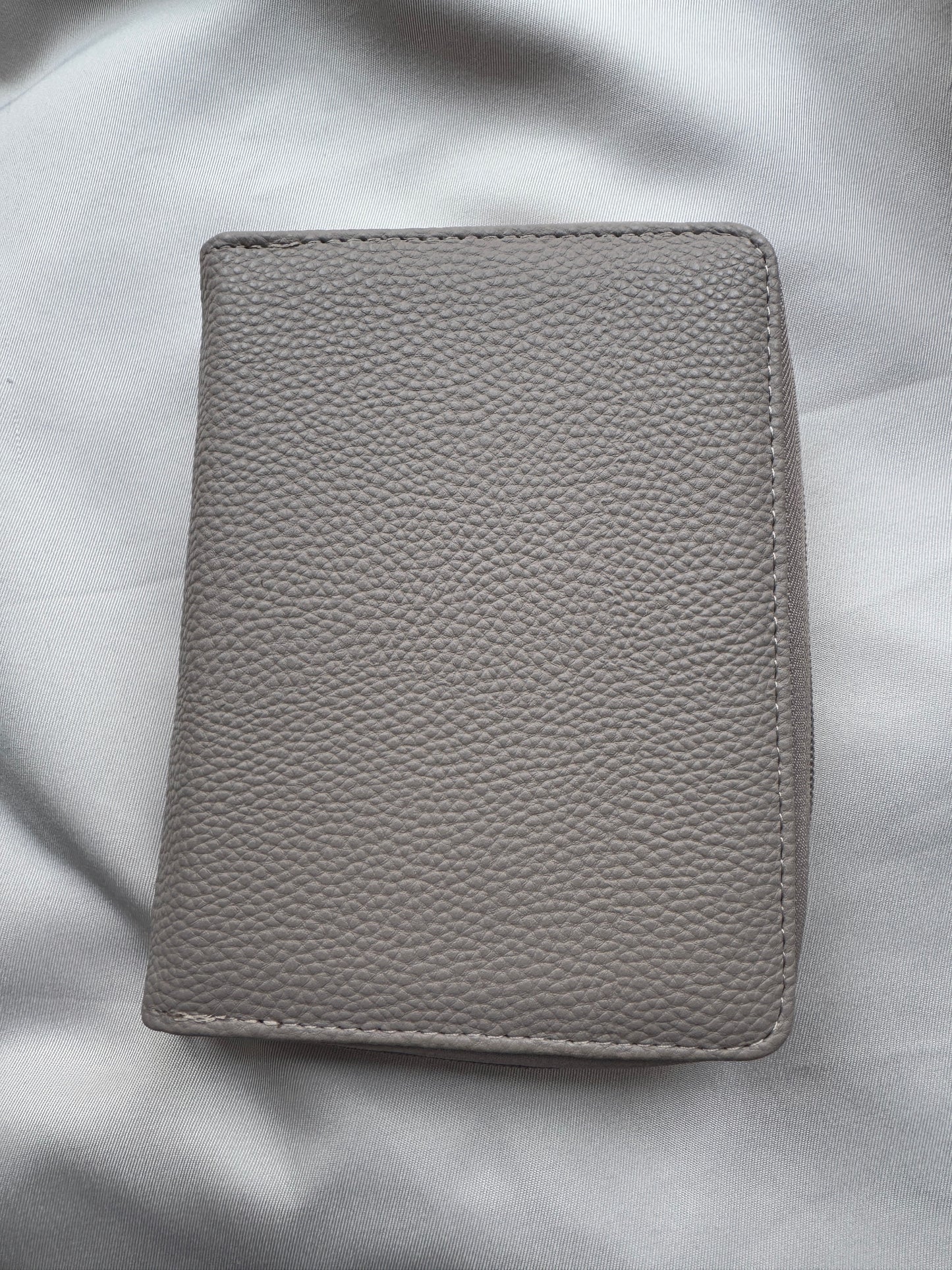 A7 Luxury Zip Binder (personalisierbar)
