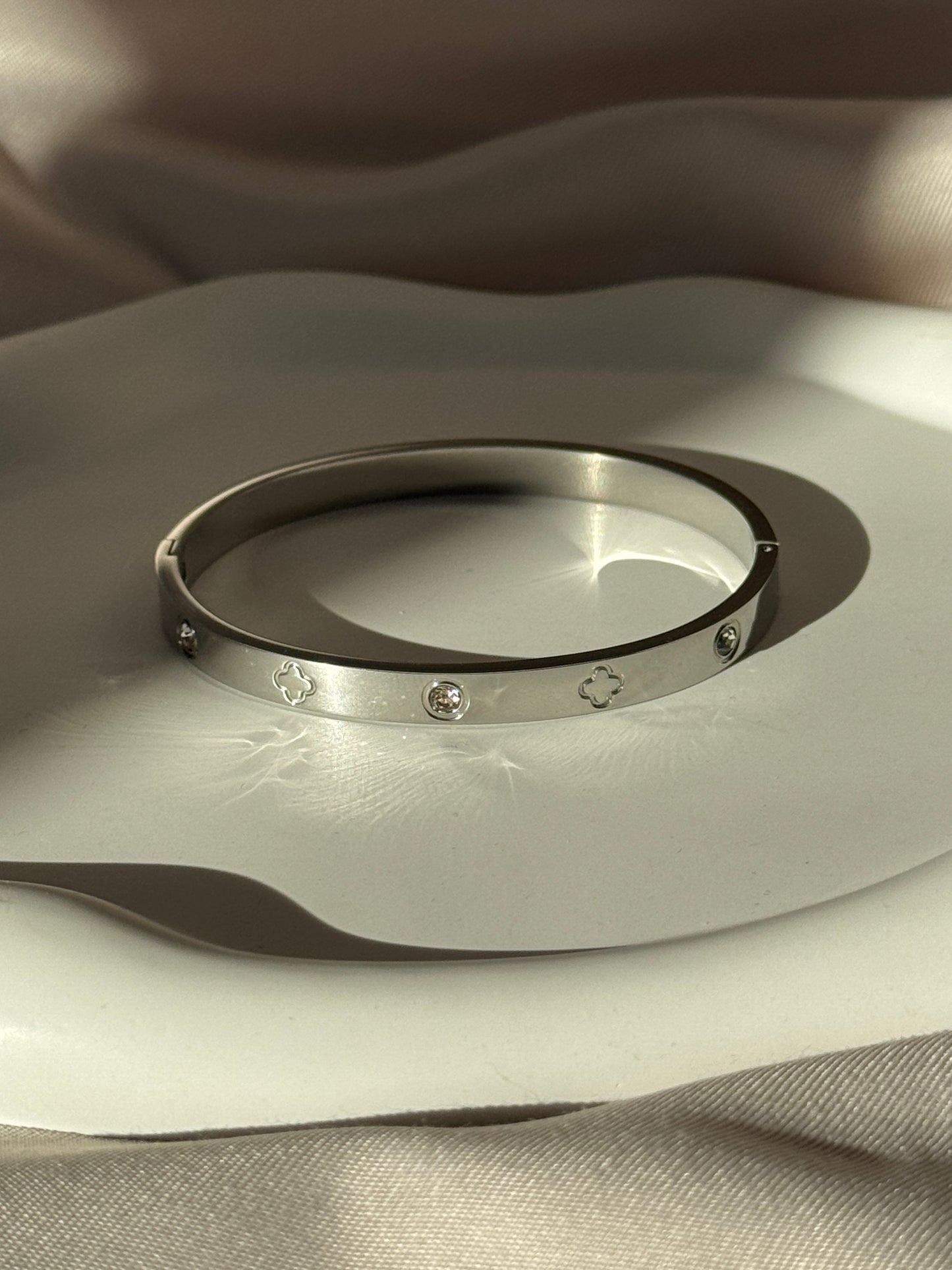 Armreif CLOVER BLING | SILBER
