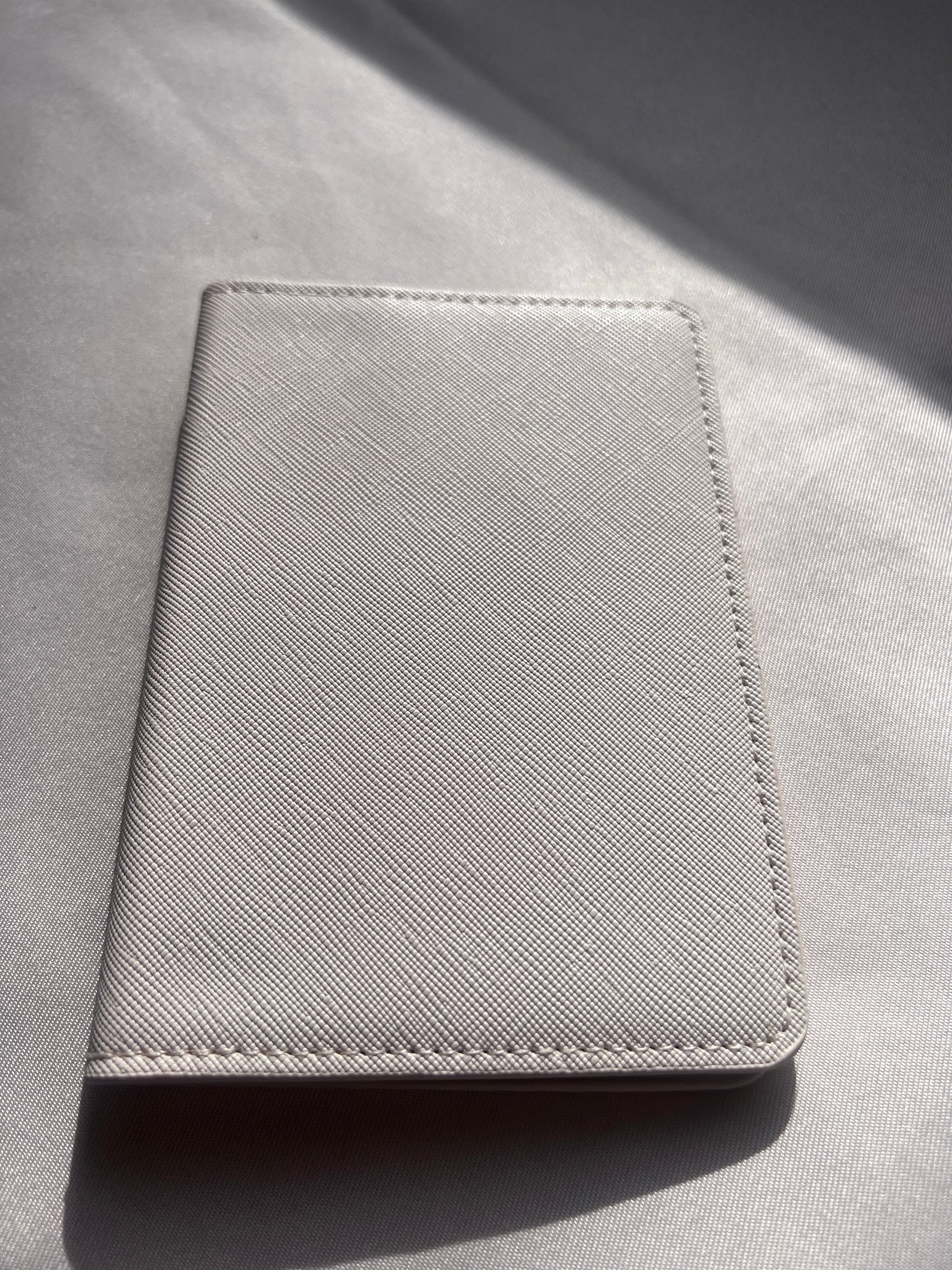 Travel Essentials | REISEPASSHÜLLE