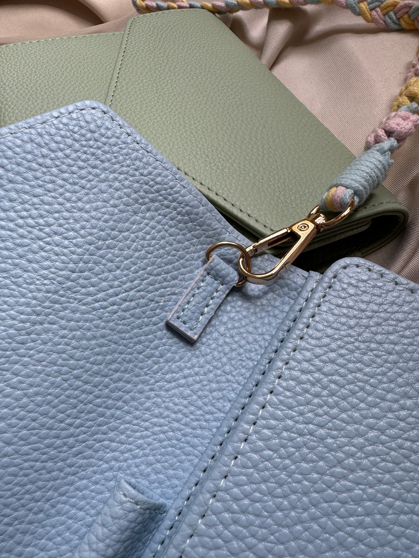 A6 Premium Wallet Binder