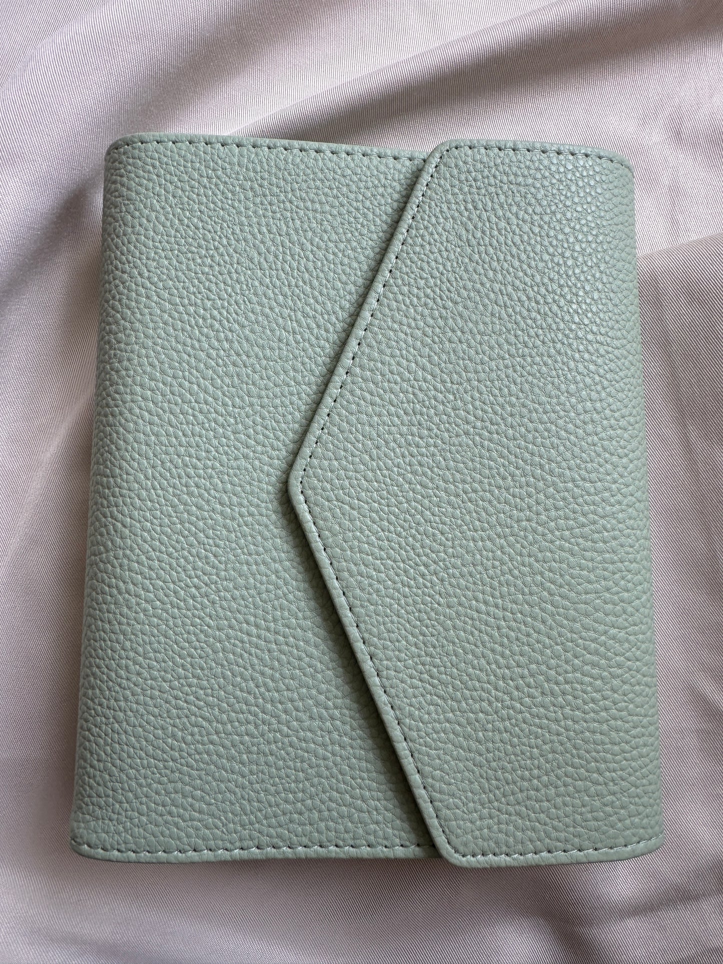 A6 Premium Wallet Binder