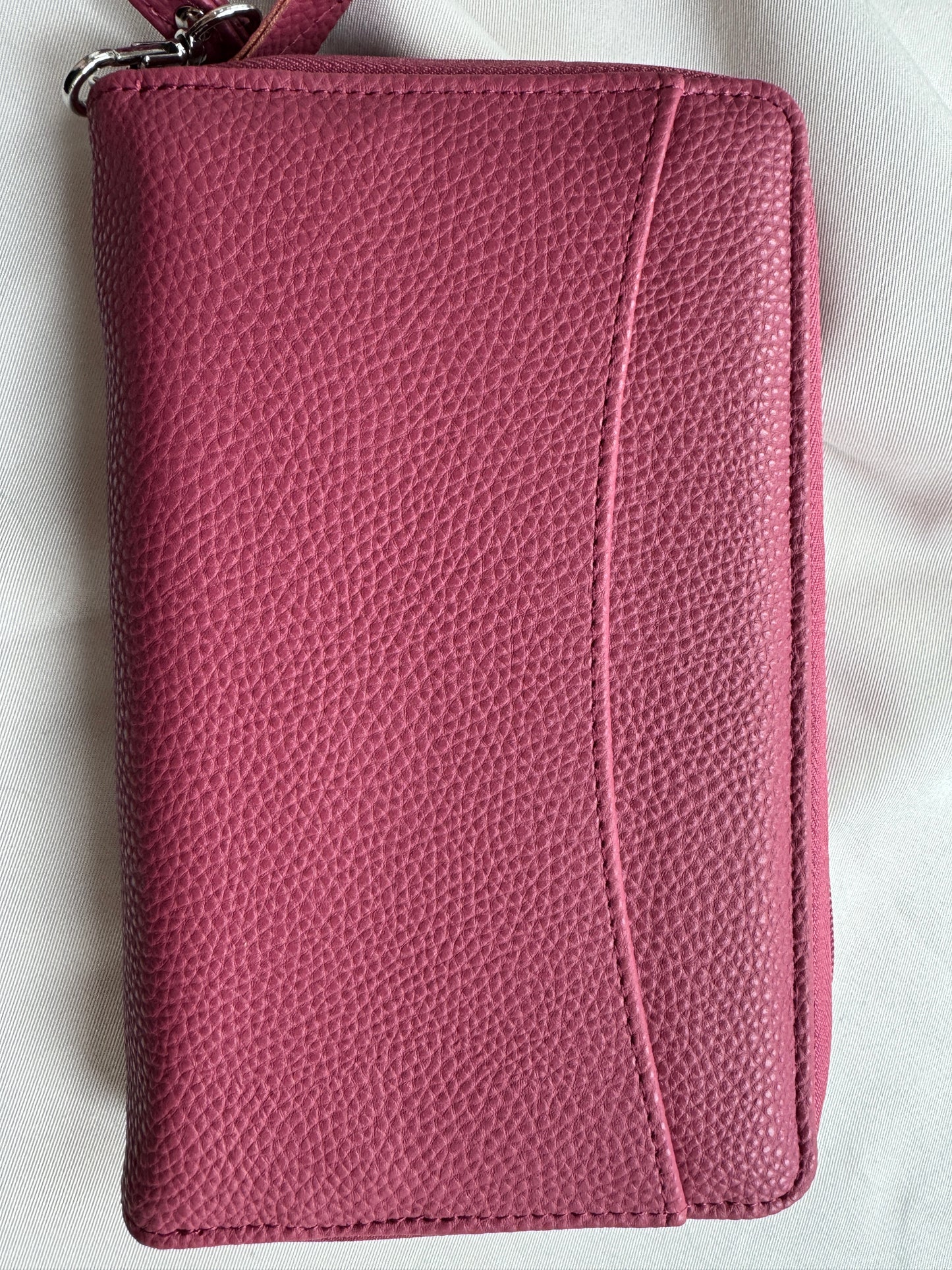 A6 Luxury Zip Binder