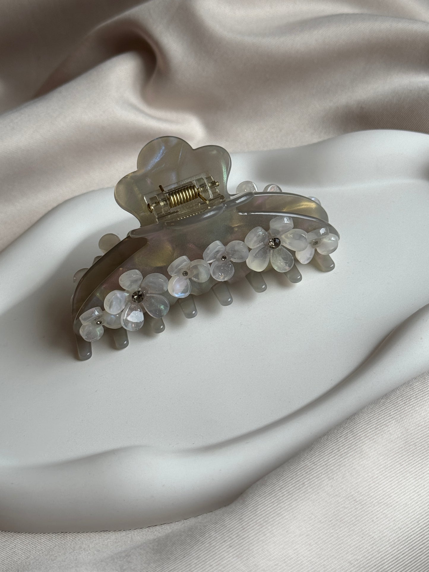 Halbmond Haarklammer aus Acetat | GREY HOLO