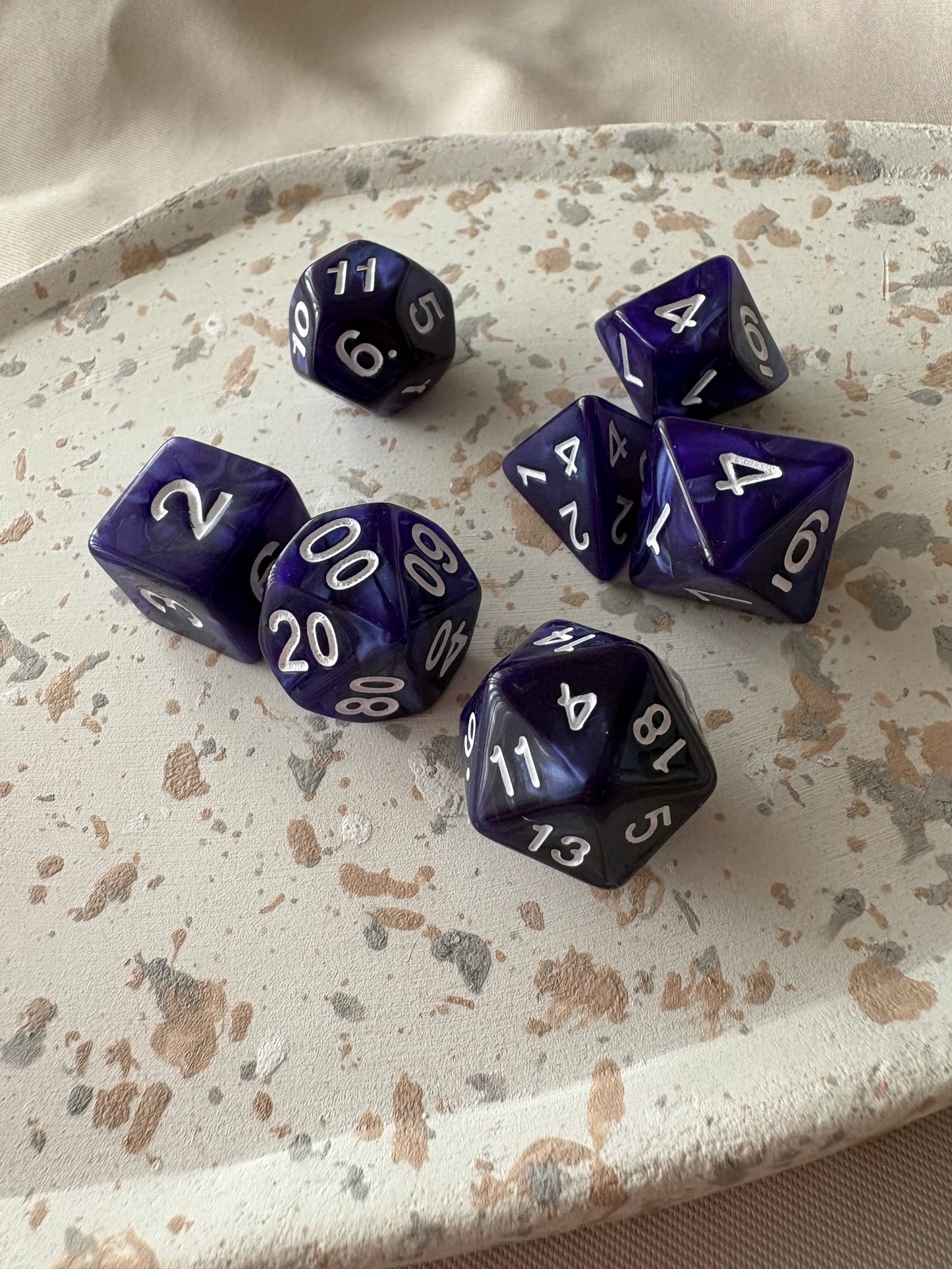 Würfel 7er Set GLOSSY | LILAC