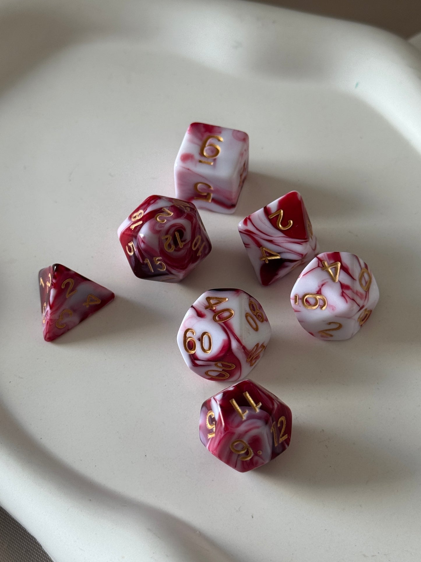 Würfel 7er Set MARMOR | RED PASSION
