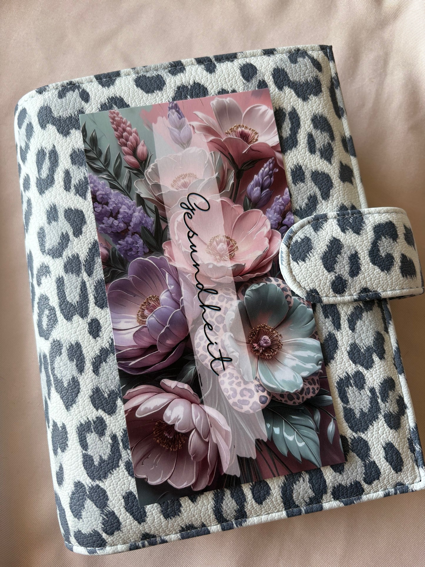 A6 Dashboards mit Tracker | matt foliert und 3D Aufschrift | PASTEL LEO BLOOMS | A6