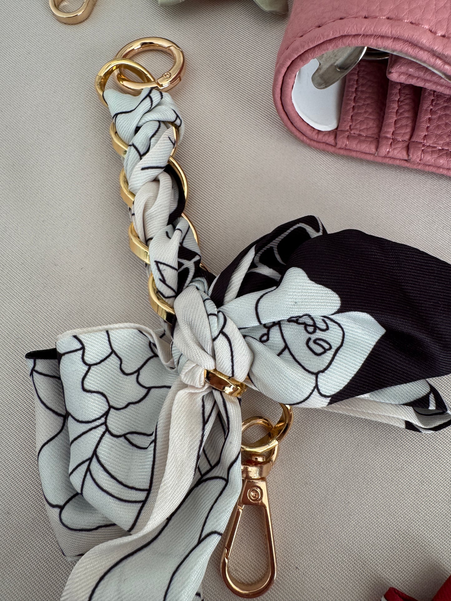 Anhänger | Bag Charm | CHAIN BOW