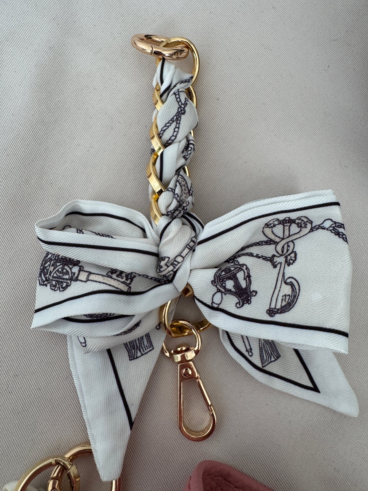 Anhänger | Bag Charm | CHAIN BOW